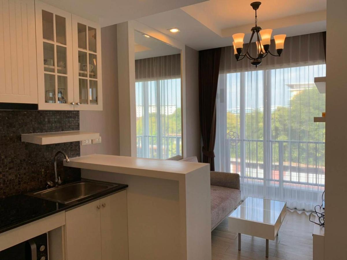 Cozy Near Beach 200M With Toproof Pool At Patio Bangsaen Ngoại thất bức ảnh