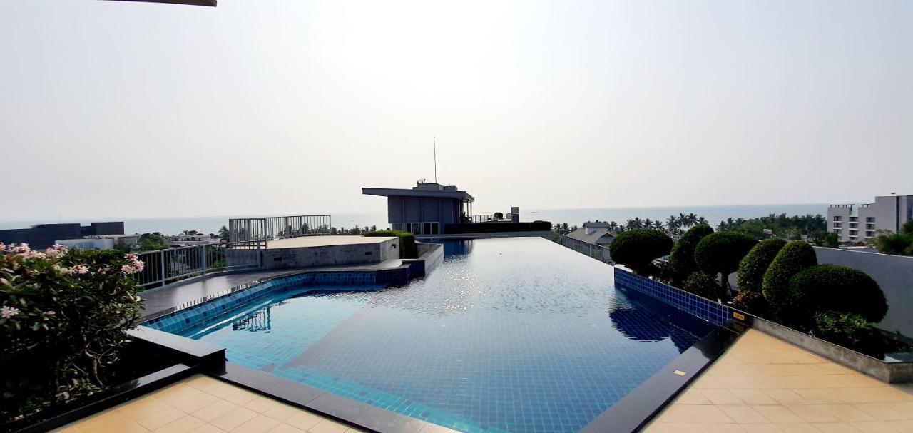 Cozy Near Beach 200M With Toproof Pool At Patio Bangsaen Apartment Ngoại thất bức ảnh