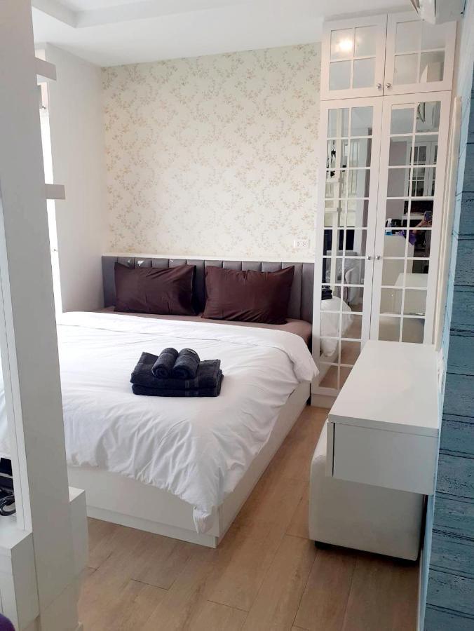 Cozy Near Beach 200M With Toproof Pool At Patio Bangsaen Ngoại thất bức ảnh